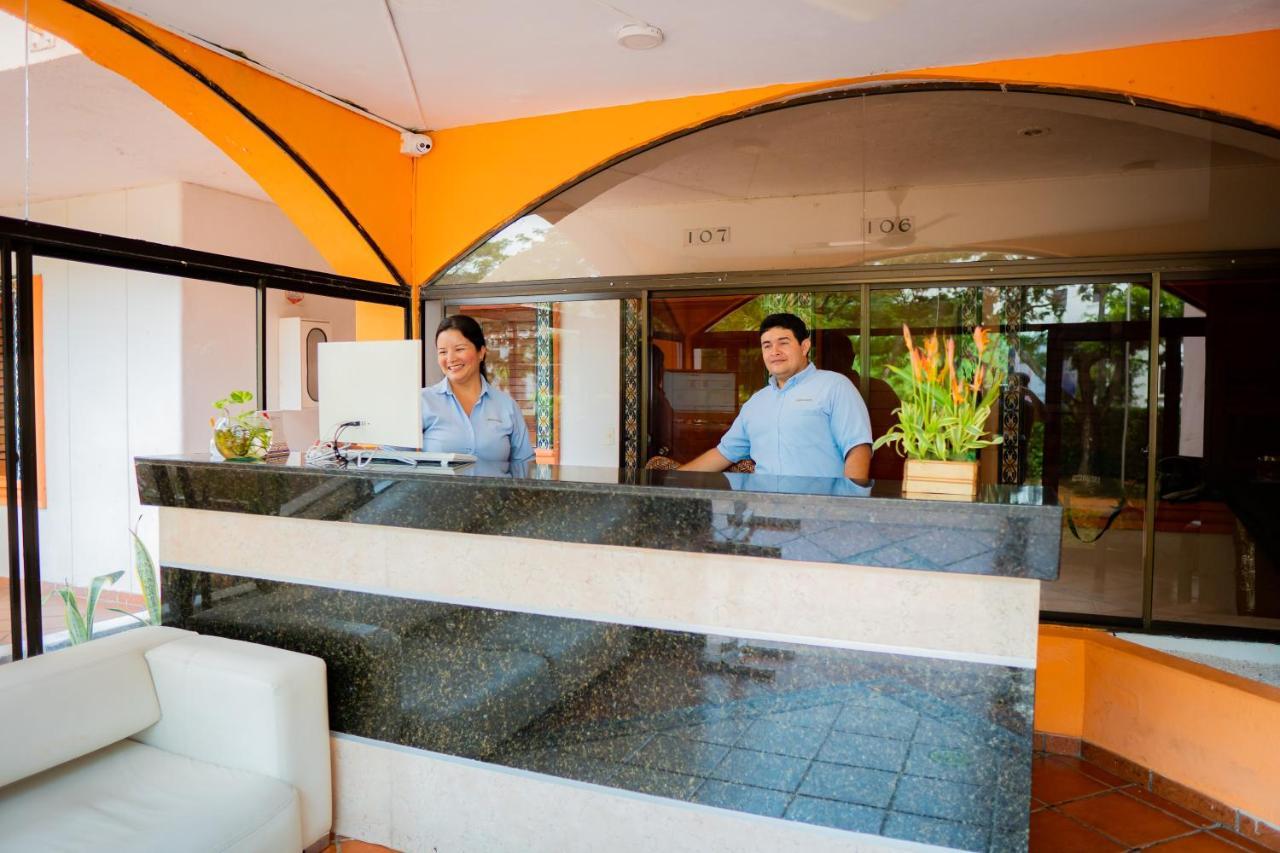 Hotel Peñon Suites Girardot Exterior foto