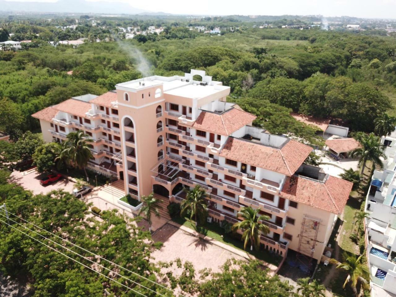 Hotel Peñon Suites Girardot Exterior foto