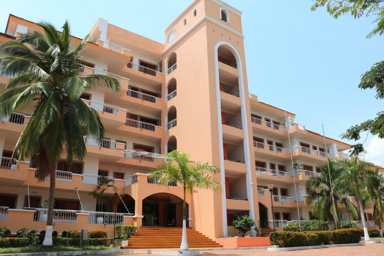 Hotel Peñon Suites Girardot Exterior foto